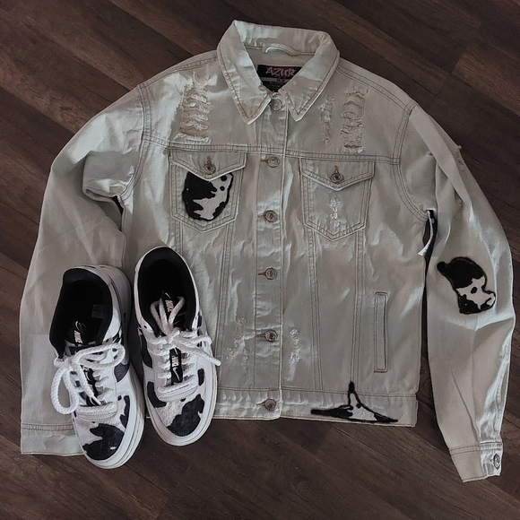 All set custom cow, Jean jacket (size M) and nike airforce 1 (size 6.5Y) - Picture 2 of 4